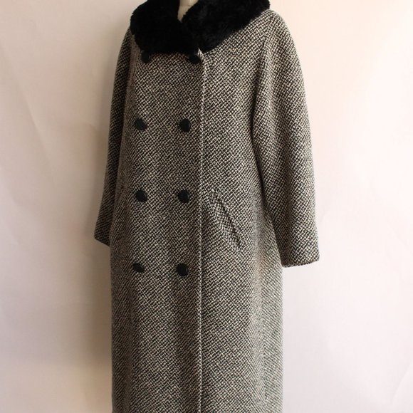 Vintage 1950s Coat / Bergdorf Goodman Black and White Tweed Wool Overcoat With F - Picture 4 of 13